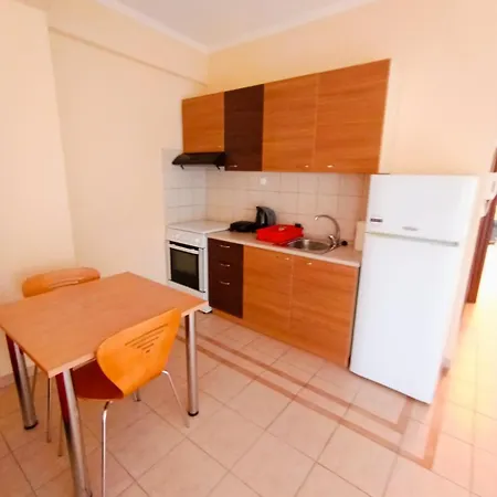 με θέα/domatia Me Thea Apartment Nea Iraklia