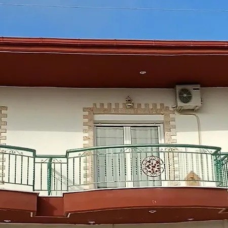 με θέα/domatia Me Thea Apartment Nea Iraklia